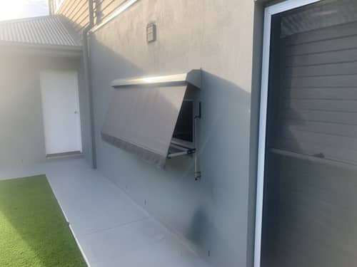 Automatic Awnings 11